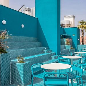 Madrid Live Coworking - Self Service -